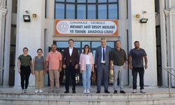Mine Hayta’dan Gelibolu’daki okullara yeni eğitim yılı öncesi ziyaret