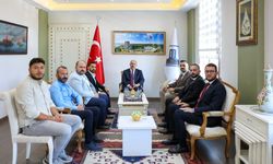 MHP Merkez İlçe sahada: Parlak ve yönetiminden önemli temaslar