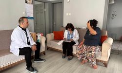 Ezine’de gebelere evde ziyaret: Gebe Okulu ve mobil uygulama tanıtıldı