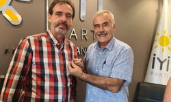 İYİ Parti Çanakkale’de 7 yeni üye: Rozetleri takıldı