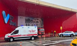 Çanakkale 17 Burda AVM'de korkutan yangın!