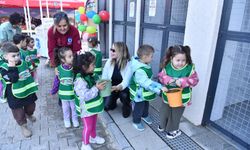 Dünya Hayvanları Koruma Günü öğrenciler can dostlarla buluşuyor