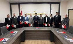 Ayvacık’ta din görevlilerine başarı belgesi verildi
