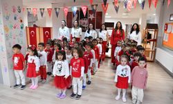 Çanakkale Atam Kreş’te Cumhuriyet Bayramı Coşkusu