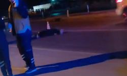 Çanakkale yolunda tırın altında kalan 16 yaşındaki motosikletli hayatını kaybetti