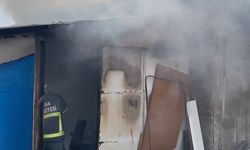 Biga’da sanayi sitesindeki marangoz atölyesinde çıkan yangın korkuttu