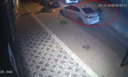 Çalıntı motosikletle polisten kaçan şahıs, metrelerce havaya uçtuktan sonra yaya olarak kaçışını sürdürdü