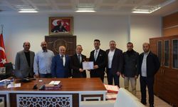 ÇTB Başkanı Emrah Kuru mazbatasını aldı