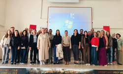 Okul dışı öğrenme ortamları için öğretmenlere eğitim