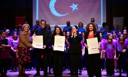 Kepez’de Cumhuriyet coşkusu konserle taçlandı