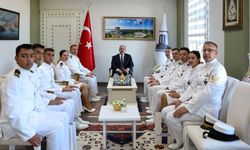Deniz Astsubay Meslek Yüksekokulu öğrencilerinden Vali Toraman’a ziyaret