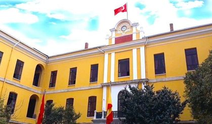Ve ilk sıra değişti! İşte Türkiye'nin en iyi 10 lisesi... Çanakkale liseleri listede var mı?