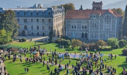 Öğrencilerin en çok memnun olduğu üniversiteler belli oldu! Listede Çanakkale de var