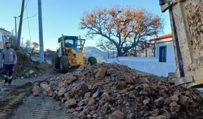 Yeni Mahalle Kahveci Sakin Efendi Caddesi yenileniyor