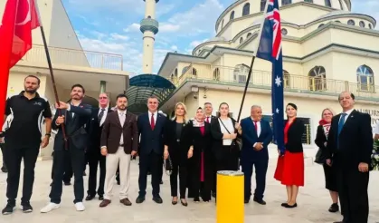110 yıl sonra barışın çocukları, Çanakkale ve Anzak torunları Sidney'de bir araya geldi