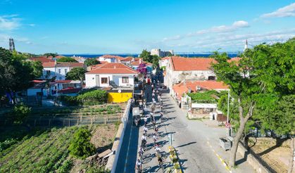 "Troya'dan Tenedos'a Bisiklet Şenliği" Bozcaada'da Renkli Görüntülere Sahne Oldu