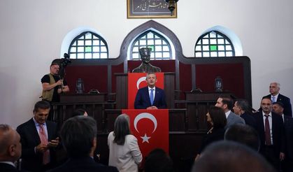 İsmet Güneşhan'dan yeni parti mesajı: "Kimsenin şüphesi olmasın, iktidara yürüyoruz"