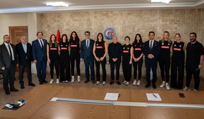 Dardanel, ÇOMÜ Kadın Voleybol Takımı’na ana sponsor oldu