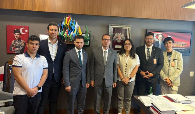İYİ Partili Gençlerden Uz’a ziyaret: “Geleceği birlikte inşa edeceğiz”