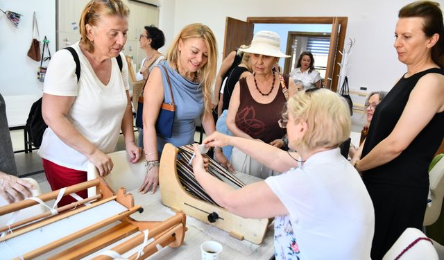 Yaza Merhaba Karma Sergisi ziyaretçilerini bekliyor