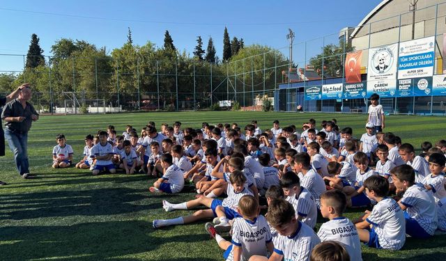 Biga’da geleceğin yıldız adayları antrenmanlara başladı