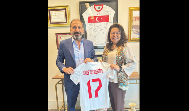 İskenderoğlu’na 17 numaralı milli takım forması