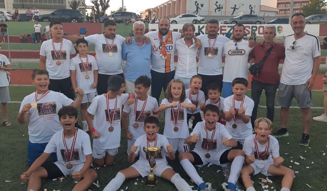 Kepez Hamidiye Spor’da şampiyonluk coşkusu!