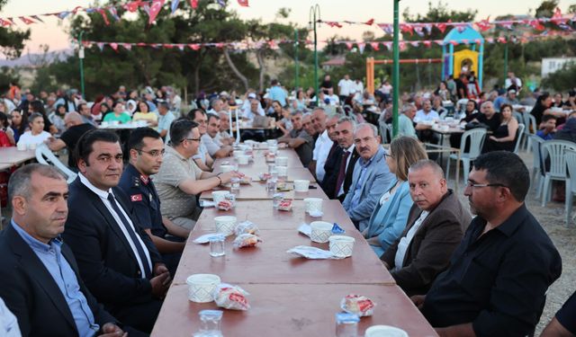 Vali Toraman iftar programında