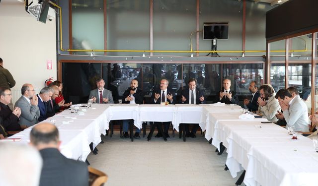 Vali Toraman, Eğitime Destek Platformu Heyetiyle Bir Araya Geldi
