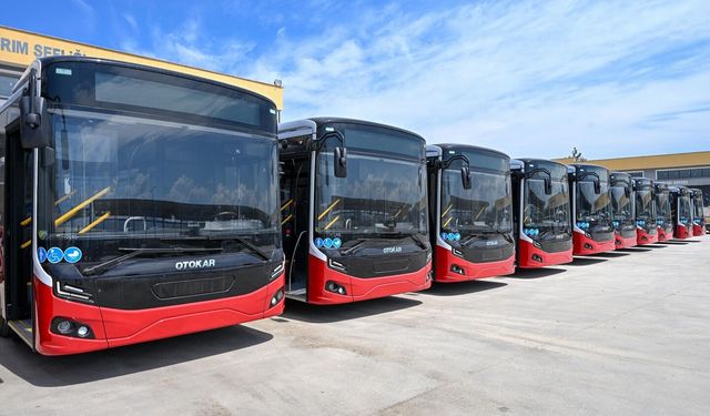 Çanakkale Belediyesi’nden Ulaşım Hamlesi: 13 Yeni Otobüs Hizmete Alındı