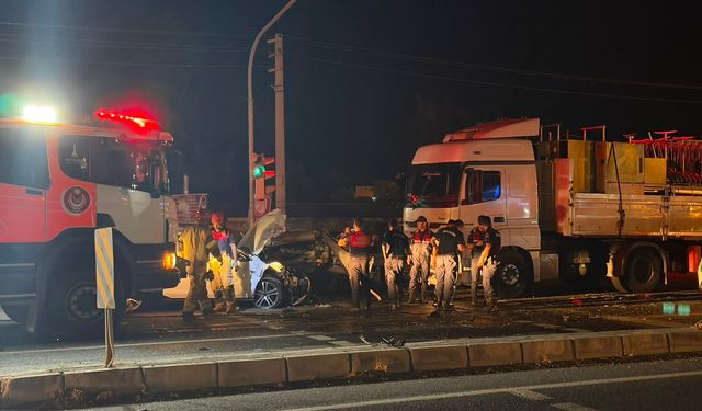 Aliağa'da zincirleme trafik kazası: 5 yaralı