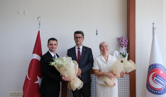 ÇOMÜ İletişim Fakültesi’nde devir teslim töreni