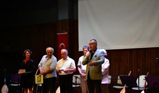Kepez’de kültür ve sanat sezonu bağlama ezgileriyle kapandı