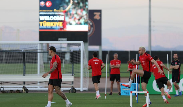 A Milli Futbol Takımı’nda Paraguay maçının hazırlıkları başladı