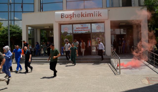 Devlet hastanesindeki acil durum tatbikatı!