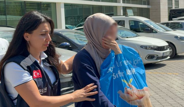 Bebek arabasında 1 kilo metamfetaminle yakalanan karı-koca tutuklandı