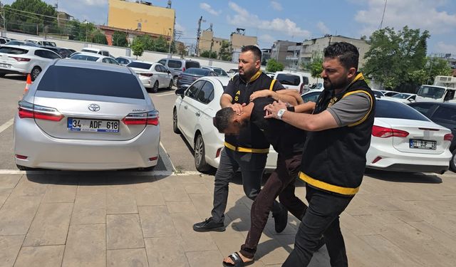 Çarşaf giyip keşif yaptılar, 40 dakikada servet çaldılar