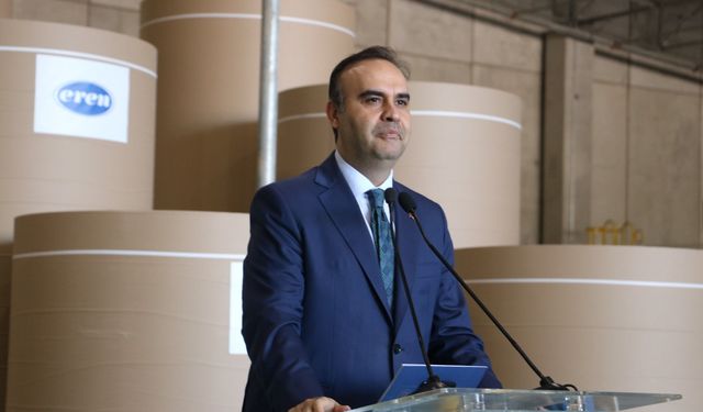 Bakan Kacır: "Türkiye, Çin'den sonra en güçlü ihracatçı ülkelerden biri"
