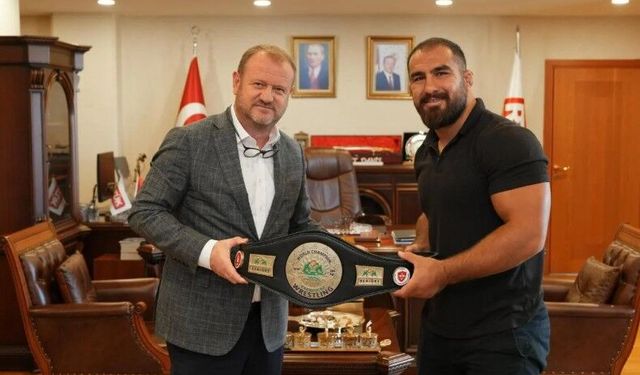 RTÜK Başkanı Mehmet Daniş, dünya şampiyonu Feyzullah Aktürk’ü ağırladı