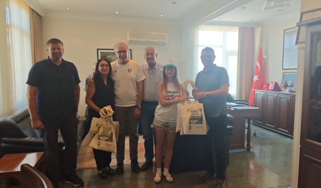 Voleybolun Efsane İsmi Emin İmen ve Sporcularından Başkan Veysel Acar’a Ziyaret