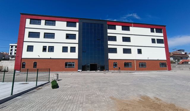 Ayvacık İmam Hatip Lisesi’nde sona gelindi: Fiziki gerçekleşme yüzde 98