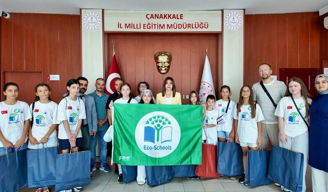 Mine Hayta, Ezineli öğrencileri ağırladı