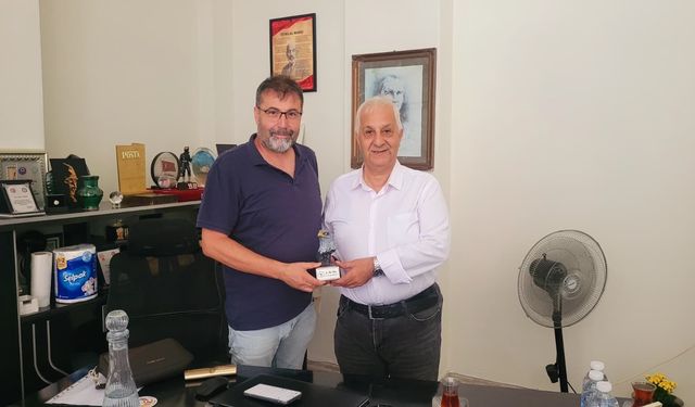 1903 Çanakkale Beşiktaşlılar Derneği’nden Kaleninsesi Gazetesi’ne ziyaret