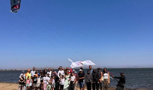 Çardakspor Kite Surf Okulu, LÖSEV çocuklarını ağırladı