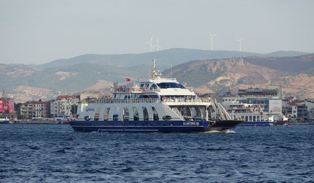 Gökçeada'ya yapılacak bazı feribot seferleri iptal edildi