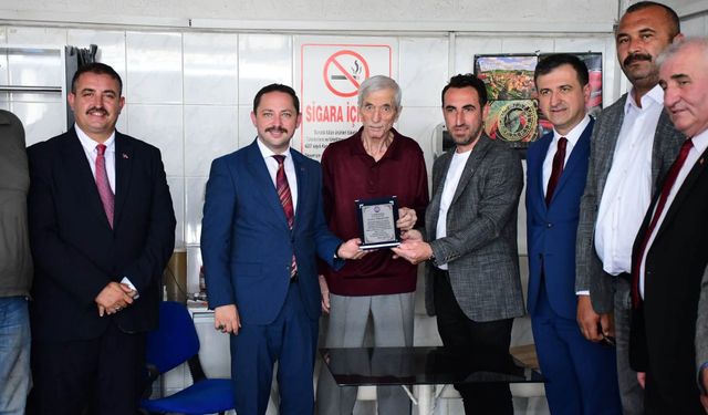 Biga’da Ahilik Haftası kapsamında sanayi esnafına ziyaret