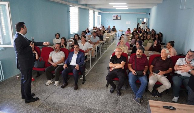 Biga'da Psikolojik Danışman/Rehber Öğretmenler Toplantısı yapıldı