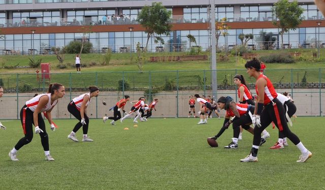 Milli sporcular Güzelyalı’da kampı tamamladı!