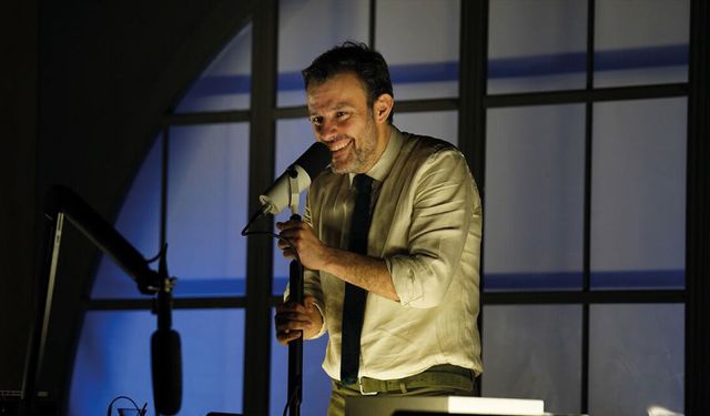 Müzik, Tiyatro ve Edebiyat Salon İKSV Sahnesinde