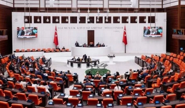 TBMM'de Yeni Yasama Yılı Başladı! Meclisin İlk Gündemi Belli Oldu